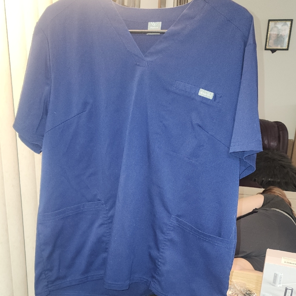 FIRM PRICE Men's Blue V-Neck Shirt XL